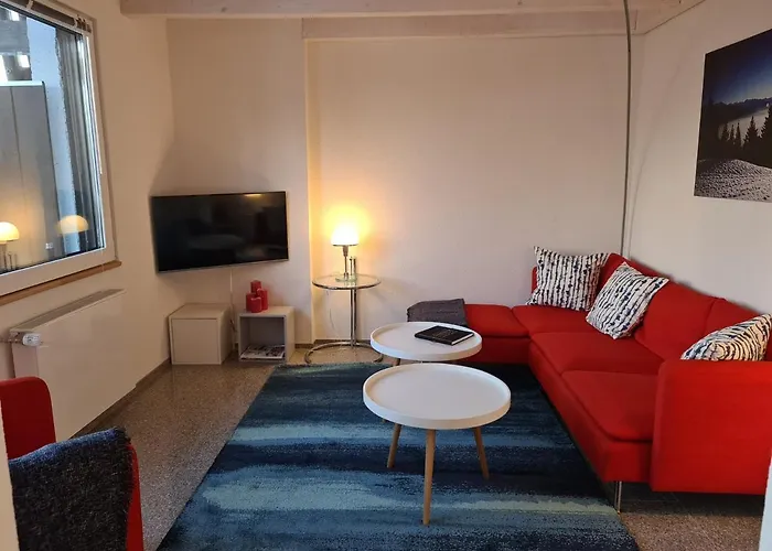 Stunning Southview Flat *